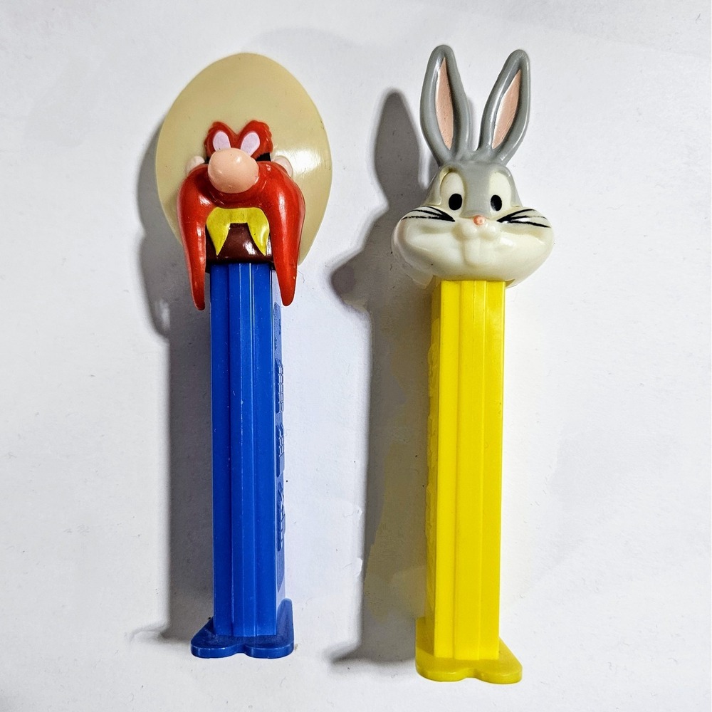 Vintage‎ Pez Dispensers 2 Looney Tunes Bugs Yosemite